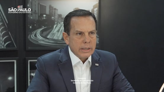 Doria oficializa candidatura nas prévias