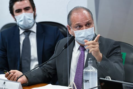 CPI da Covid nega vazamento de dados de Barros