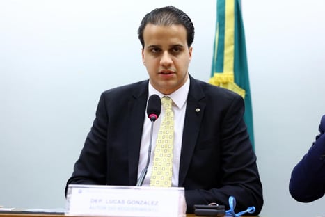 Novo racha de novo, agora pelo voto impresso