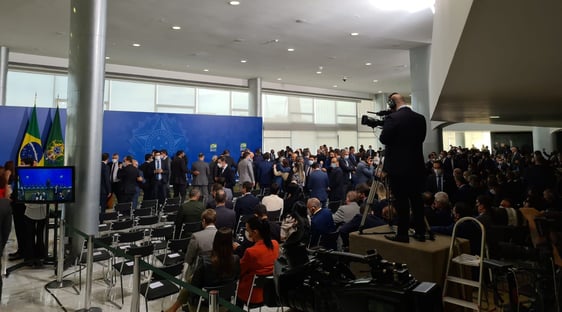 Ministros comparecem em peso à posse de Ciro Nogueira