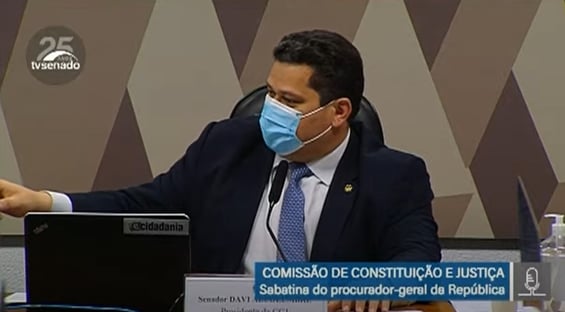 A “répricla” de Davi Alcolumbre