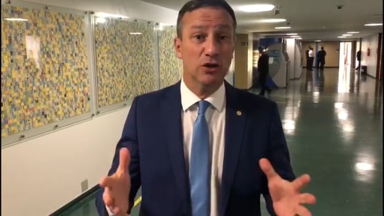 Deputado diz ter “plena convicção” de que voto impresso será aprovado hoje