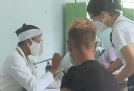 Ministério da Saúde recua e anuncia retomada da vacinação de adolescentes sem comorbidades