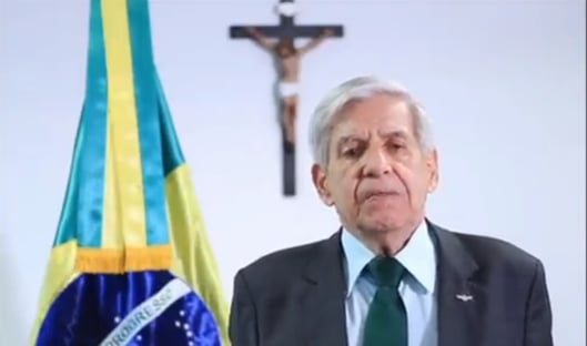 Pasta de Heleno nega “regulação de conteúdo” nas redes do governo