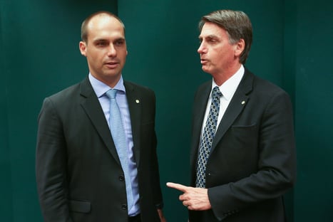 Discurso mentiroso na ONU foi decisão de Bolsonaro e Eduardo