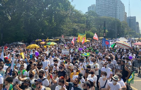 SP multa MBL, Ciro, Amoêdo e outros por não usarem máscaras em manifestação