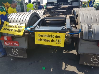 Sócio de empresa com caminhões em ato pró-Bolsonaro é diretor da Aprosoja