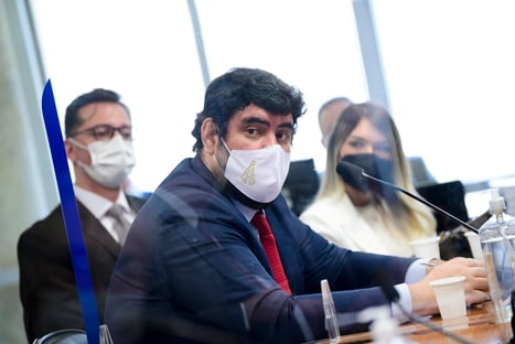 Marconny Faria nega ter atuado por vacinas e confirma vínculo com filho 04 de Bolsonaro