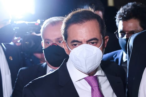 Tolentino nega ser sócio da FIB Bank e diz que garantia foi assinada quando ele estava internado