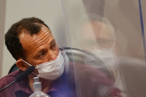 Motoboy diz que sacou até R$ 430 mil por dia para pagar boletos, mas nega conhecer Roberto Dias