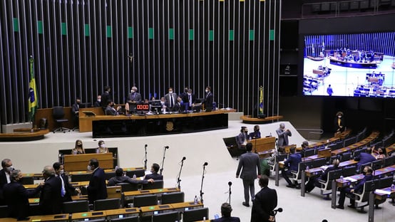 “PEC 05 viola separação dos poderes”, diz criminalista
