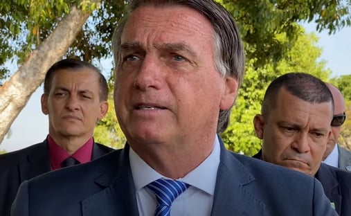 “Perderam noção da realidade”, diz Bolsonaro, após ser chamado de “corno” em protesto