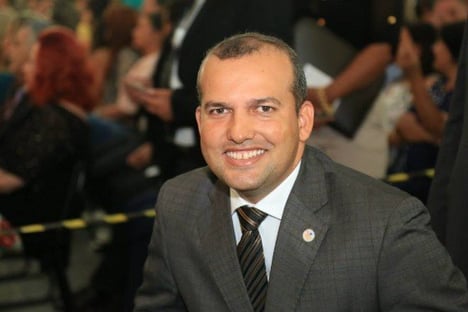 Cerco ao ‘dono’ do Pros não inibe farra com fundo partidário