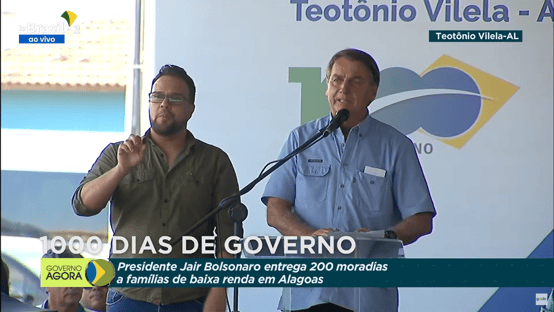 Bolsonaro: “A gente vê menos a cor vermelha e muito mais as cores verde e amarela”
