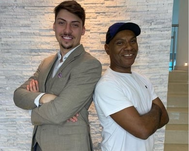 Jair Renan apaga homenagem a ex-empregado que denunciou rachadinha