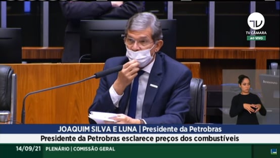 Bolsonaro não intervém na empresa desde que assumi, diz presidente da Petrobras
