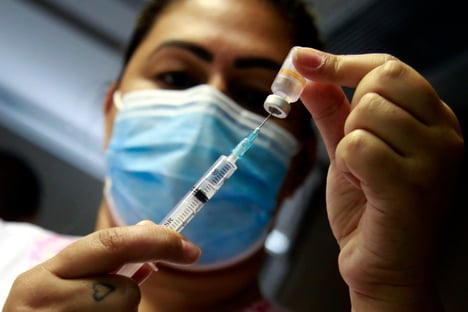 Anvisa investiga vacinação de crianças com doses para adultos na Paraíba