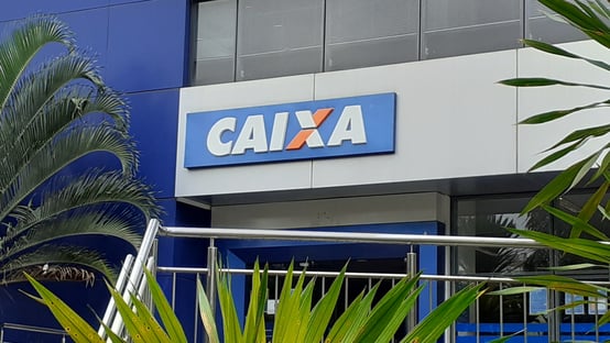 Lucro da Caixa cai 48,8% no terceiro trimestre