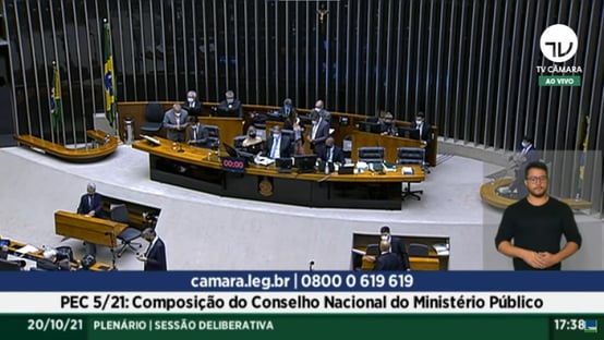 Urgente: em derrota para Lira, Câmara rejeita PEC da Vingança; assista