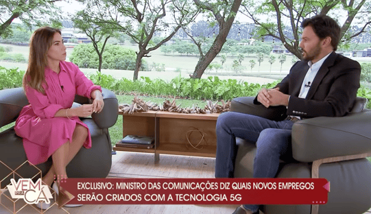 SBT cai para terceiro lugar com entrevista de Fábio Faria