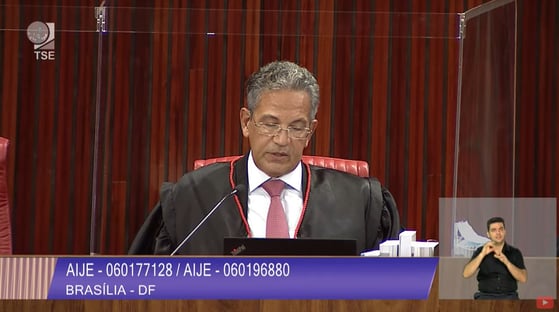 2 x 0 – Campbell vota contra cassação da chapa Bolsonaro-Mourão