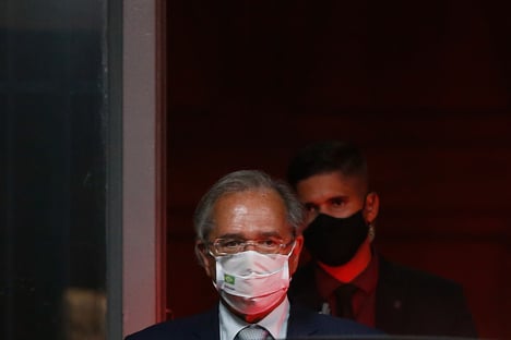 Guedes quer fundo social com recursos da venda de ações da Petrobras