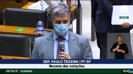 Com dificuldade de assumir a derrota, Paulo Teixeira fala em “nova rodada de diálogo”