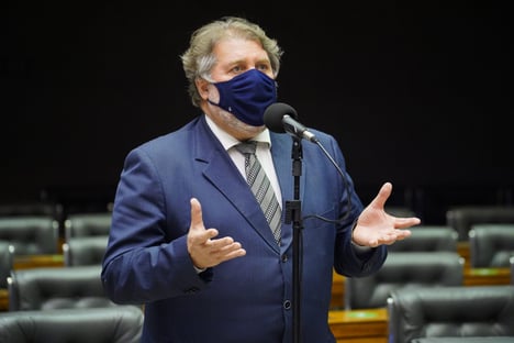 Irmão de Renan elogia “coragem” de Lira e provoca o Ministério Público