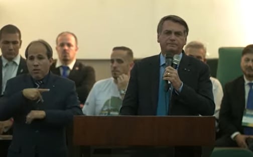 Bolsonaro diz que tomará Tubaína com Mendonça “todo mês” quando ele estiver no STF