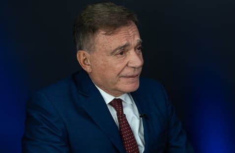 Alvaro Dias diz que Moro errou ao entrar no governo Bolsonaro