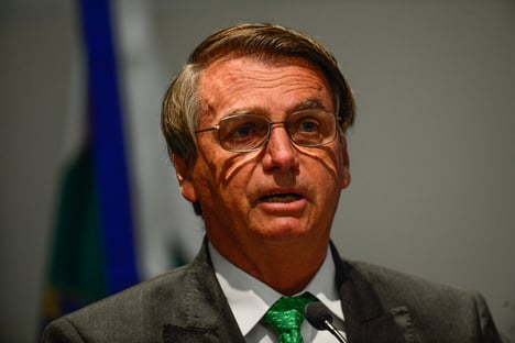 Bolsonaro admite que reformas não vão avançar em 2022