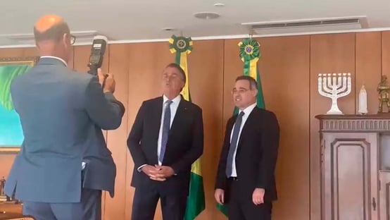 Bolsonaro: “André, boa sorte aí”; assista