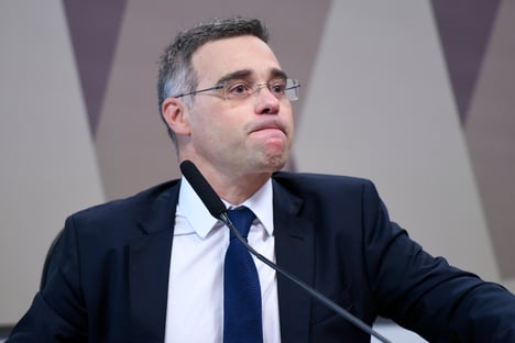 Um conselho a André Mendonça