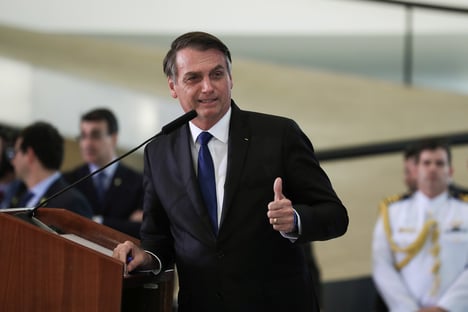 Bolsonaro defende armamento da população para “preservar a democracia”