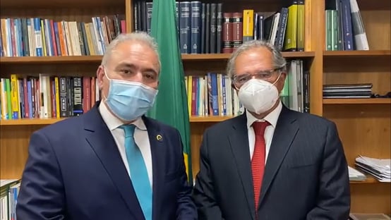 Guedes fala em reativação da Economia e diz que não faltará dinheiro para a Saúde