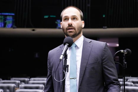 Eduardo Bolsonaro admite que Weintraub foi aos EUA para evitar prisão