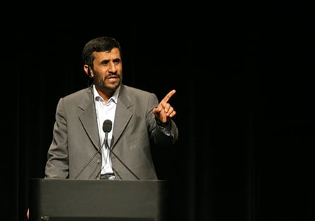 Até Ahmadinejad condena a guerra de Putin