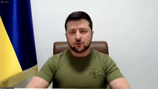 Ataque russo matou 87 em quartel, diz a Ucrânia
