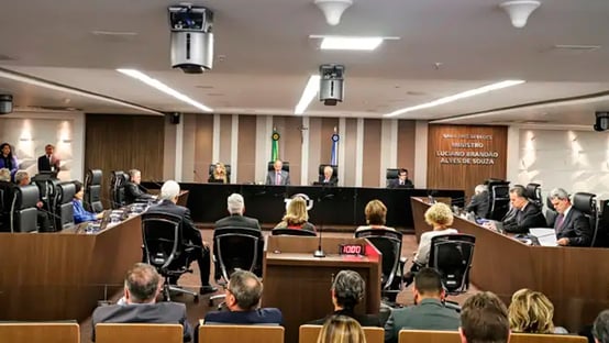 TCU diz que FNDE destinou R$ 146 milhões para kits de robótica e pede suspensão
