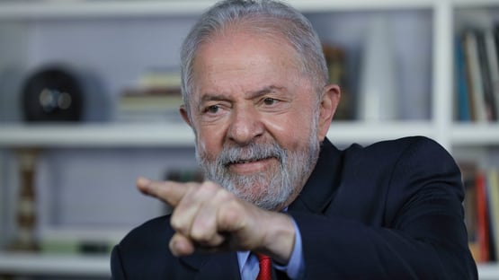 “Imagino que Bolsonaro não dormiu ontem à noite”, diz Lula