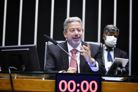 A essência de Lira