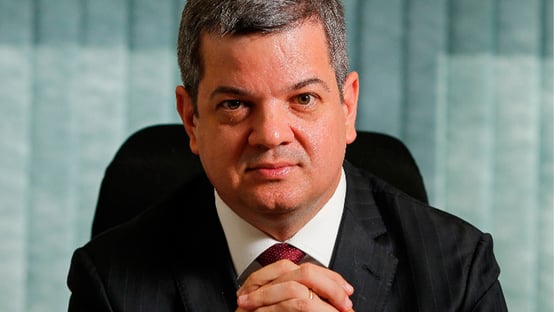 Chefe do Cade, sobre privatização da Petrobras: “Seria um monopólio privado”