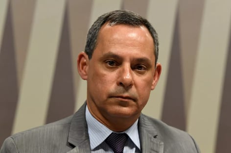 “Travamos o bom combate”, diz presidente demissionário da Petrobras