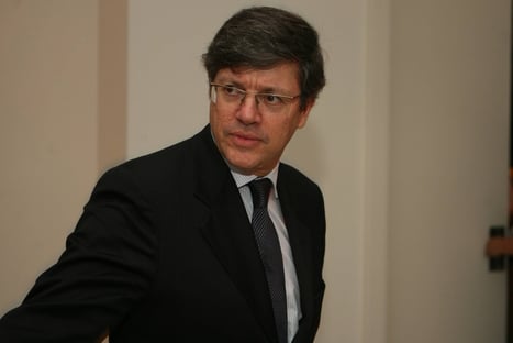 Crusoé: “Encontro com o PIB”