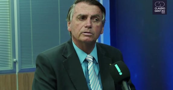 Bolsonaro defende que maioria do STF bote limite em Moraes: “Todo o Supremo paga a conta”