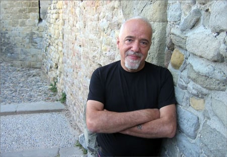 Diogo Chiuso na Crusoé: “Paulo Coelho já desistiu de Lula”