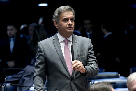 MP-MG denuncia Aécio e mais 15 por crimes em construção de sede do governo