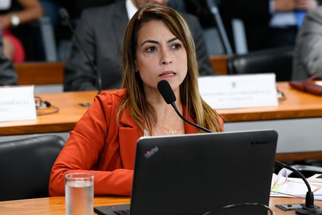 “A base quer ajudar, mas a cada dia a dificuldade aumenta”