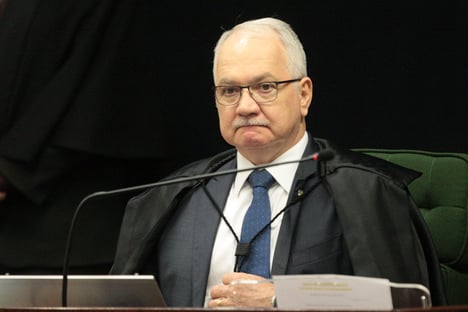 2 x 1 – Fachin vota a favor de competência da Lava Jato para investigar Mantega