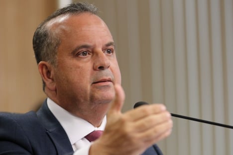 Rogério Marinho alfineta Guedes: Quem sabe as pessoas possam viver 100, 120 anos
